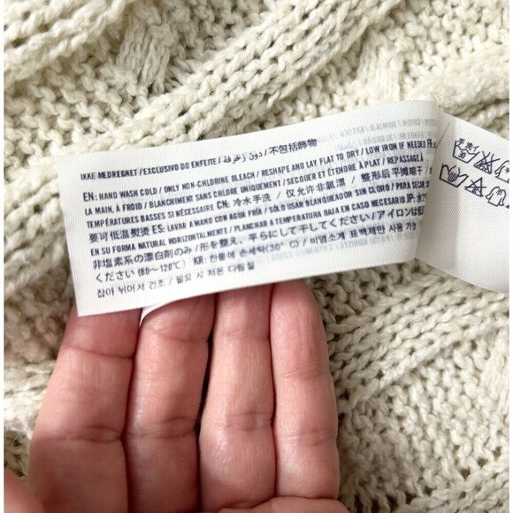 Abercrombie Kids M Cream Hooded Cable Knit Cardigan Sweater Pom Cozy Winter - Picture 13 of 13